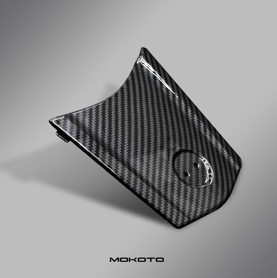 MOKOTO AEROX V3 UPPER TAIL LIGHT COVER CARBON