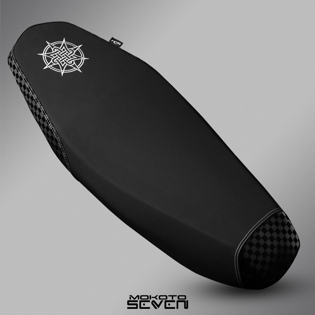 MOKOTO SEVEN NMAX V2 / V3 F1 STYLE  FLAT SEAT